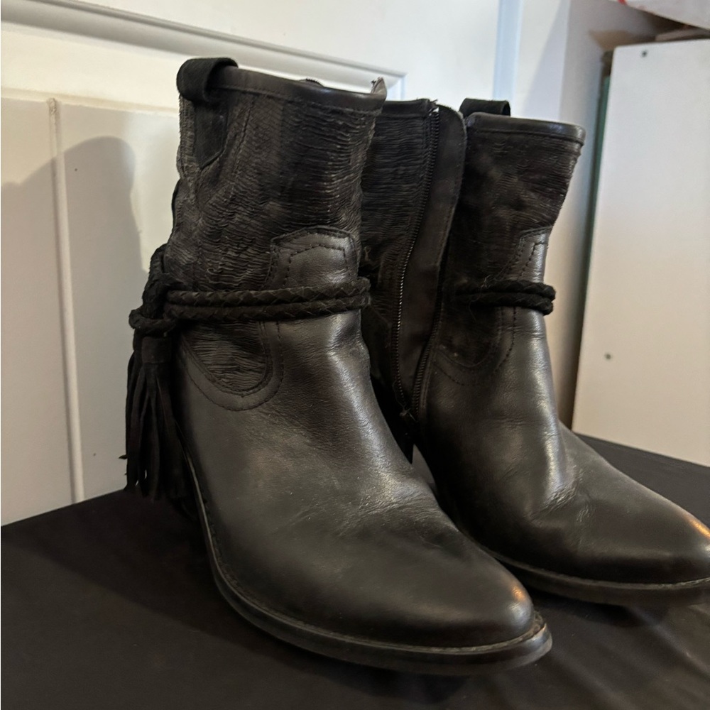 Kanna Made in Spain sustainable Black Western Leather Boots Booties Size 37